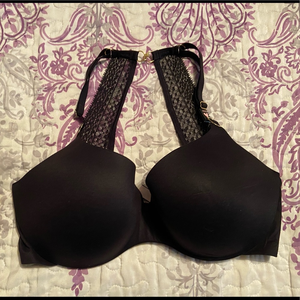Lightly Lined Demi, Victoria’s Secret 34DD NÉW!